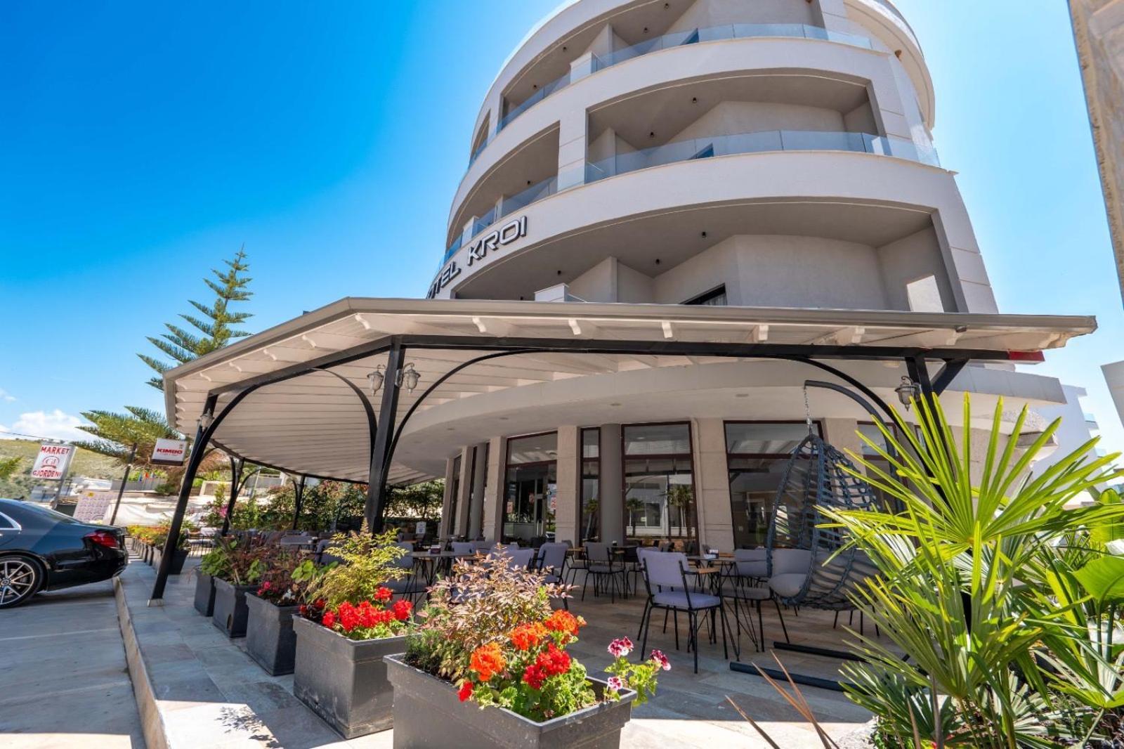 Hotel Kroi 3*